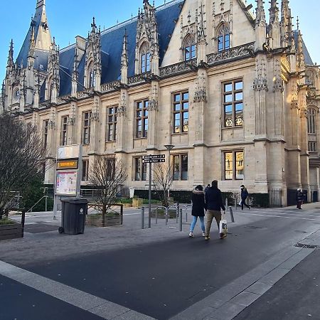 Rouen Hyper Centre Ville Palais De Justice Luaran gambar
